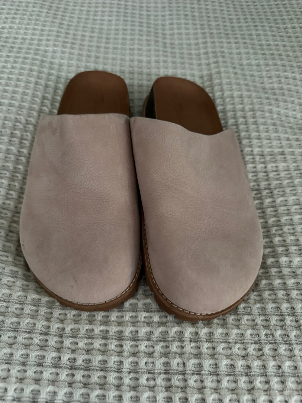 Women's Slip-On Leather Mules in Blush Pink by Madewell in size 7